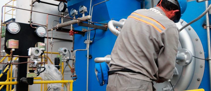 A caldeira industrial é um dos equipamentos mais importantes dentro de processos produtivos que envolvem geração de vapor e energia térmica.